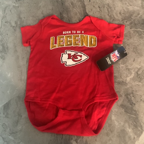 NFL - OUTER STUFF - Kansas City Chiefs ~ Onesie - 24 months - NWT - Picture 14 of 14